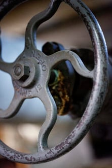 Mechanical_MG_7097-Valve-Handle-300x450