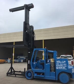 Rudolph-Libbe-Group-Versalift-Equipment-Setting-Services